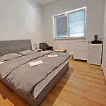 Rose Valley, Modern Studios & Apartments