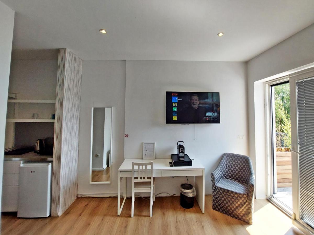 Apartma Rose Valley, Modern & Ljubljana