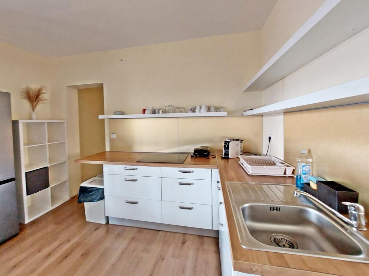 Apartma Rose Valley, Modern & *
