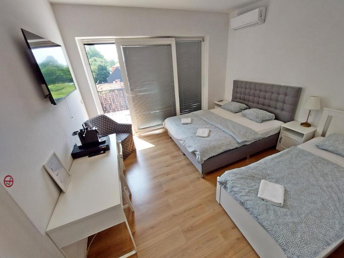 Apartma Rose Valley, Modern & *